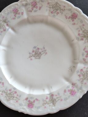 Vintage Weimar White Porcelain Dinner Plate with Pink Floral Accent